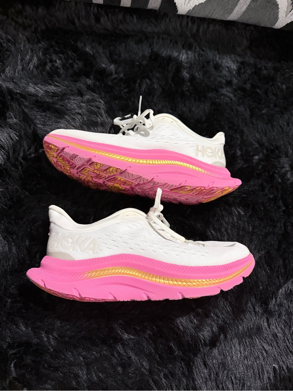 Hoka White & Pink Women's Athletic Running Shoes